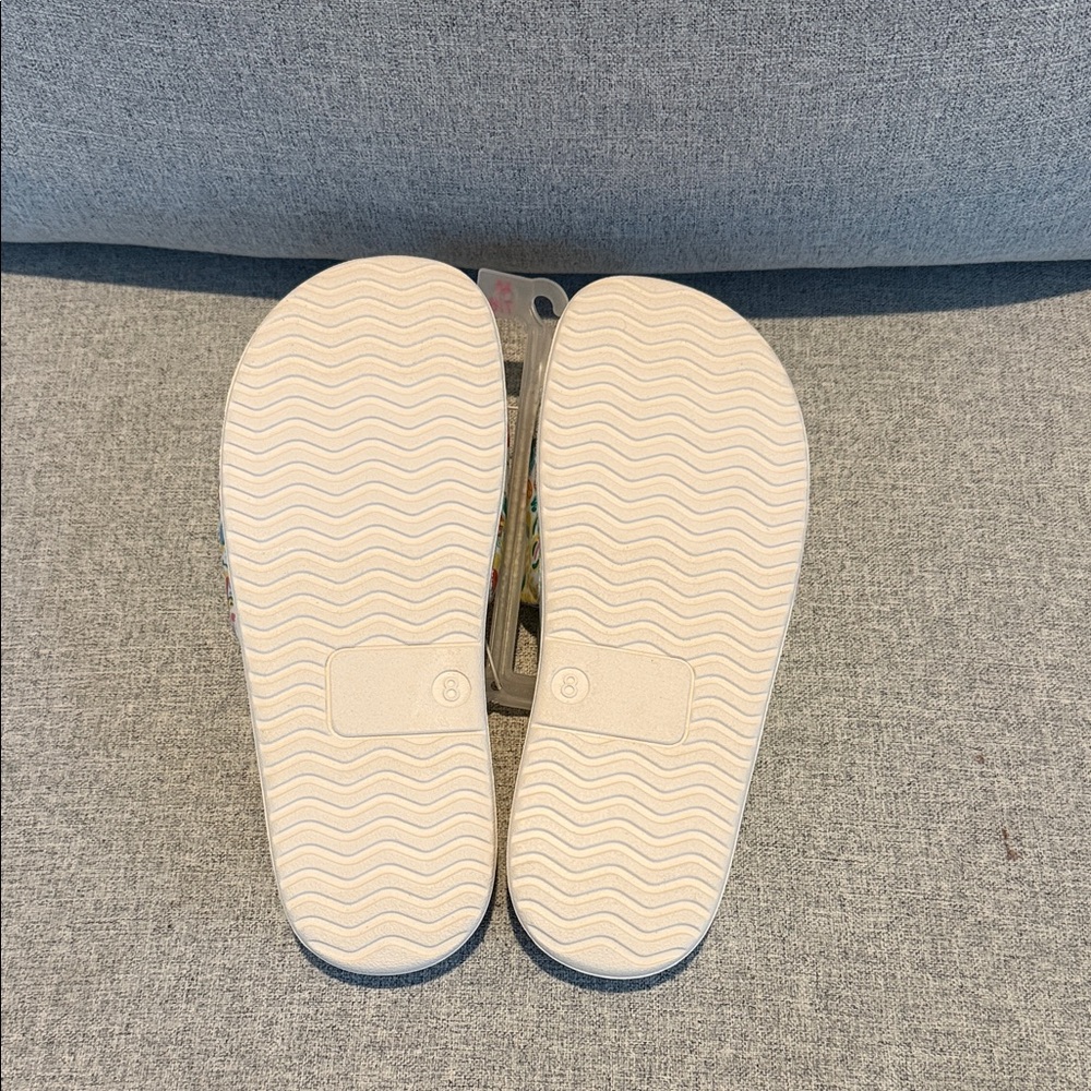 Roller Rabbit Floral Green Slides - Picture 2 of 4
